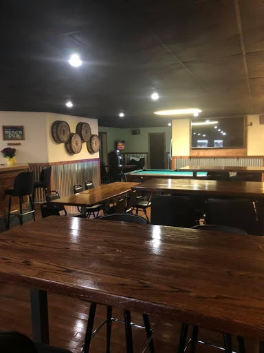 Reno's Pub - Visual