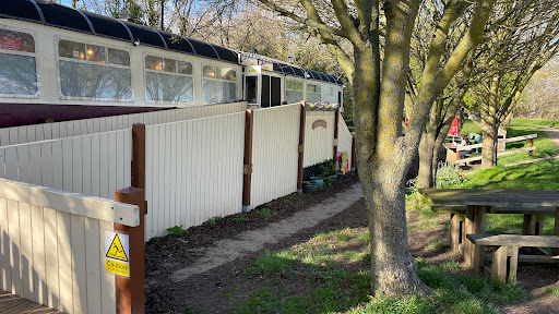 Carriages Cafe - Visual
