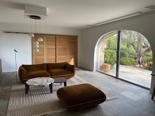 Photo n°10 de EM peinture & Décoration Sainte Maxime à Le Plan-de-la-Tour (Façadier)