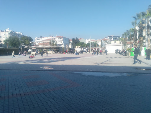 izmir cumhuriyet square izmir destimap destinations on map
