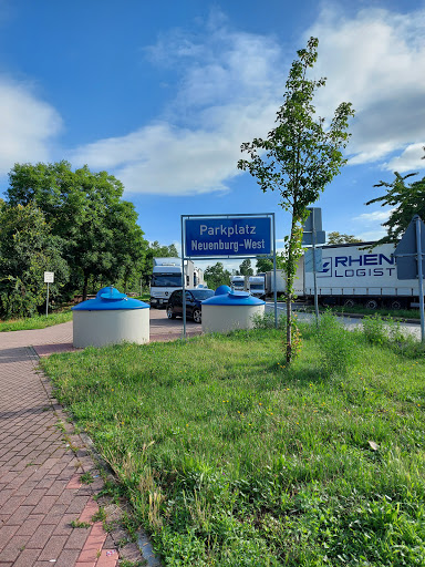Parkplatz Neuenburg West