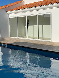 Photo n°1 de AMC Menuisier Fenêtres & volets Les Sables d’Olonne à Les Sables-d'Olonne (Menuisier)