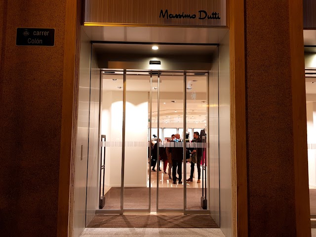 Massimo Dutti