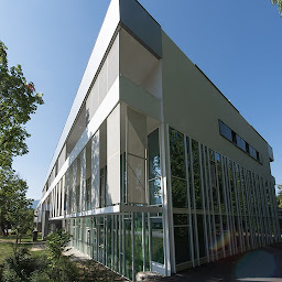 Photo n°3 de Dr Frédéric Duroure Chirurgien Esthétique & Plastique Grenoble à Meylan (Chirurgien plasticien)