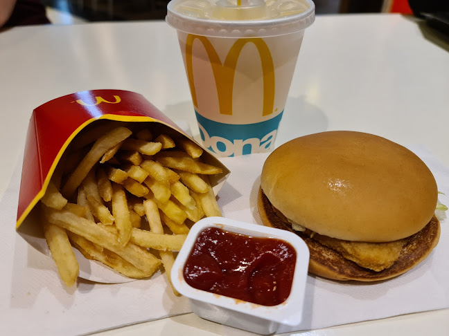 Beoordelingen van McDonald's Den Haag Laakhaven in Den Haag - Restaurant
