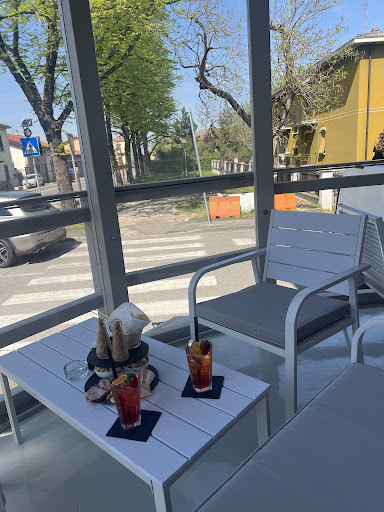 Pin Up Café - Visual