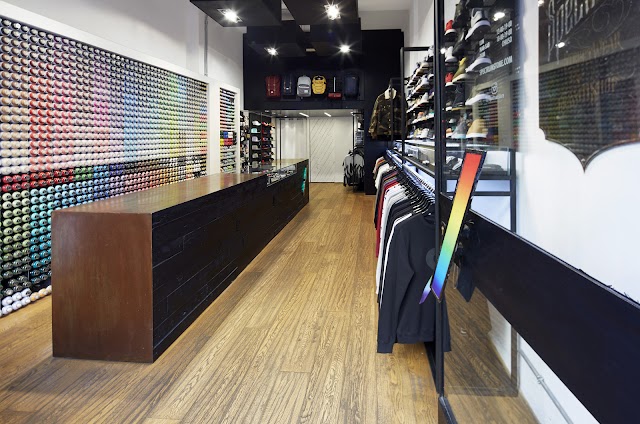 Spectrum Store Milano / Graffiti Shop & Streetwear