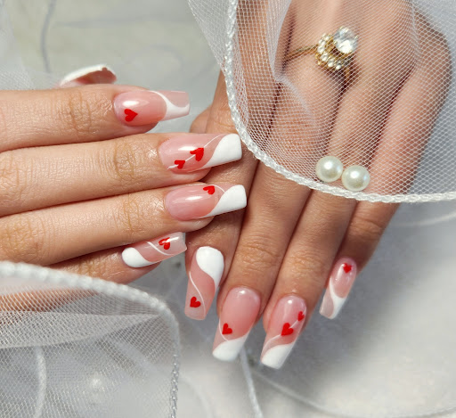 8th Day Spa - Thumbnail