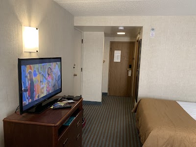 Ramada by Wyndham Cedar Rapids