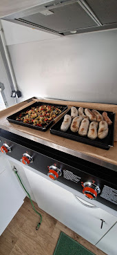 Mumu's Food Truck by null