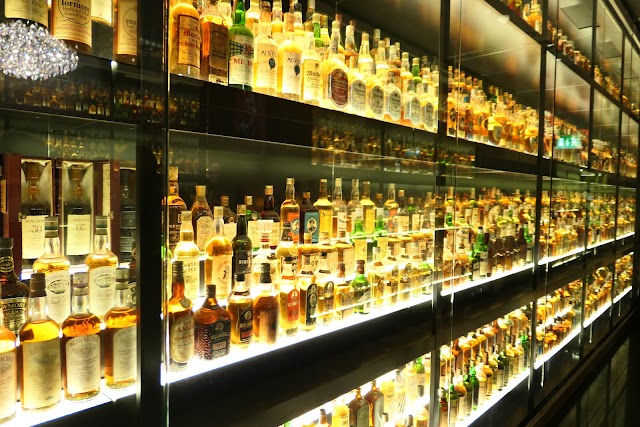 The Scotch Whisky Experience