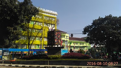 Photos of Langlangbuana University