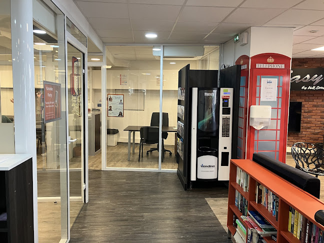 Comentarii opinii despre Wall Street English Marseille