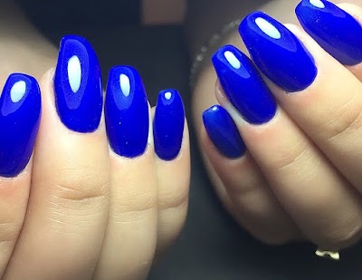 Rezi Nails Beauty