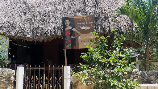 Los Bordados de Mamá