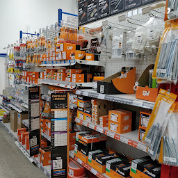 Photo n°3 de Matériaux SIMC à Pertuis (Magasin d'outillage)