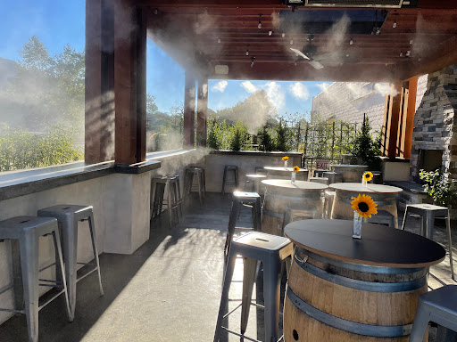 Agoura Wine & Beer Co. - Thumbnail
