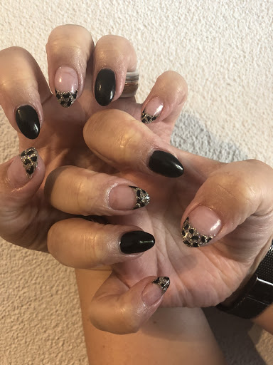 Rita's Hair & Nail Studio - Thumbnail