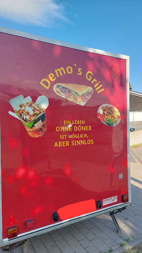 Demo’s Grill - Visual