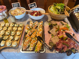 Photo n°34 de Chez Jeannette Luneray à Luneray (Restaurant français)