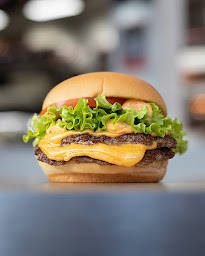 Photo n°57 de Times Square® - Paris 75 I Restaurant de hamburgers I Smash burgers I Naan Burgers I Naan'Dwich à Paris (Sandwicherie)