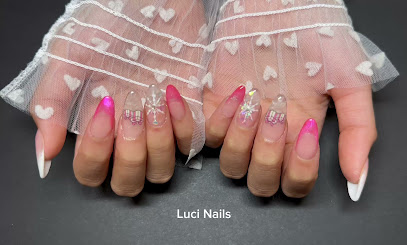 Luci Nails