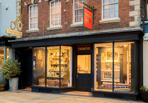 Tinsmiths - Visual