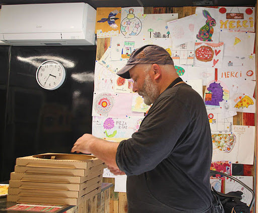 Photo 3 - Bob Pizza