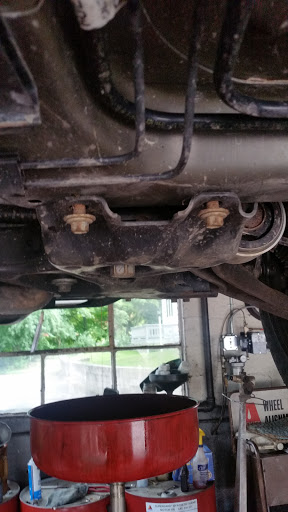 Gionet's Auto Repair - Thumbnail