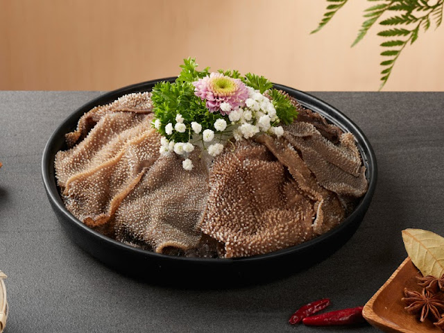 Haidilao Hot Pot by null