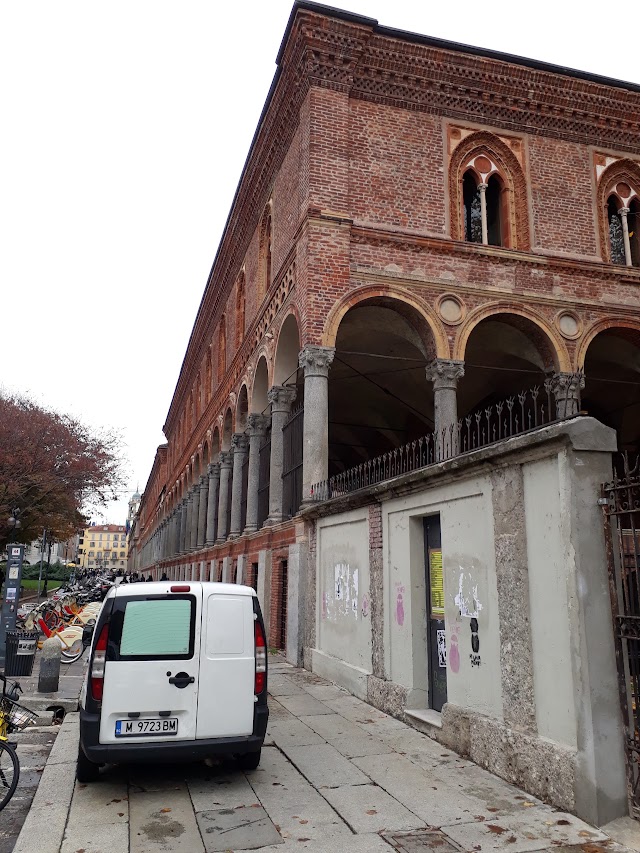 Università degli Studi di Milano - Bibliolteca di Studi giuridici e umanistici - Sala Centrale