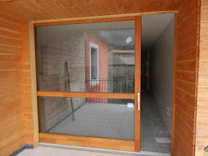 Photo n°13 de Menuiserie RANCHON à Aubenas (Service de pose de parquet)