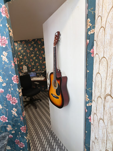 Gallery image 4