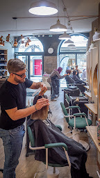 Photo n°21 de Les Coiffeurs 2 Au Carré à Clermont-Ferrand (Salon de coiffure)