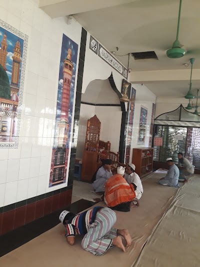 Photos of Pukurpar Baitul Aman Jame Masjid