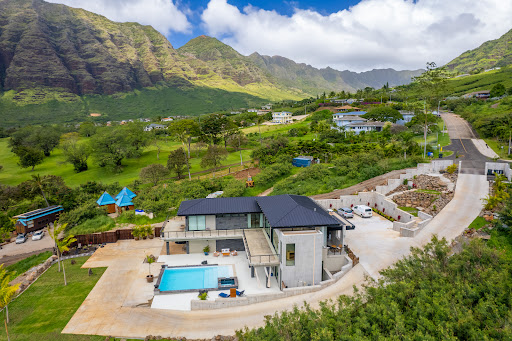 Hale Makaha - Thumbnail