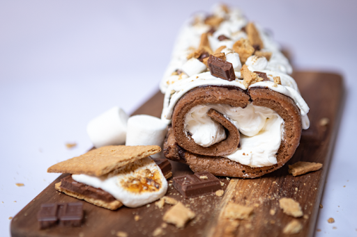Let's Roll Confectioner - Visual