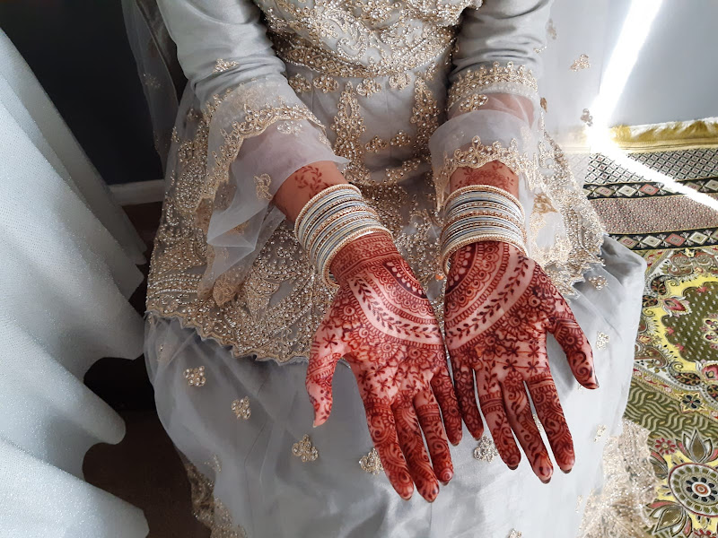 Radiant Designs henna artist - Mehndi Artists in London