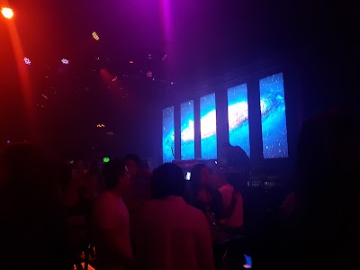 Photos of 2150 Club