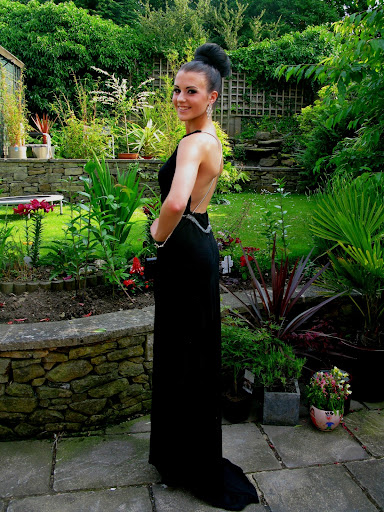 Dressmakes - Thumbnail