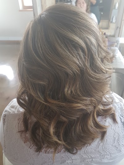 Photos of Ilana's Hair Gallery