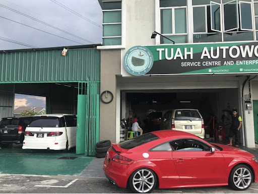 Tuah Autoworld Service Centre (Bengkel kereta, tyre, aircond kereta)