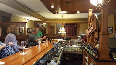 Photos of Tippecanoe Place Restaurant