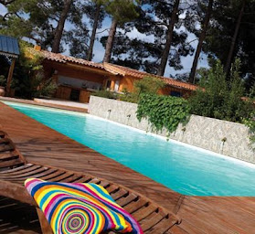 Photo n°10 de Piscines Desjoyaux Merignac à Mérignac (Magasin de matériel pour piscines)