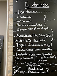 Photo n°10 de Le Saint Laurent à Sars-Poteries (Boutique de cigarettes électroniques)