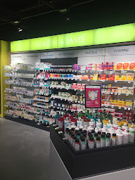 Photo n°7 de Pharmacie de Montières à Amiens (Pharmacie)