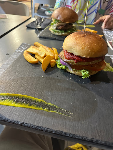 La Cava Beef - Visual