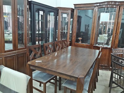Photos of ROYAL MEUBLES