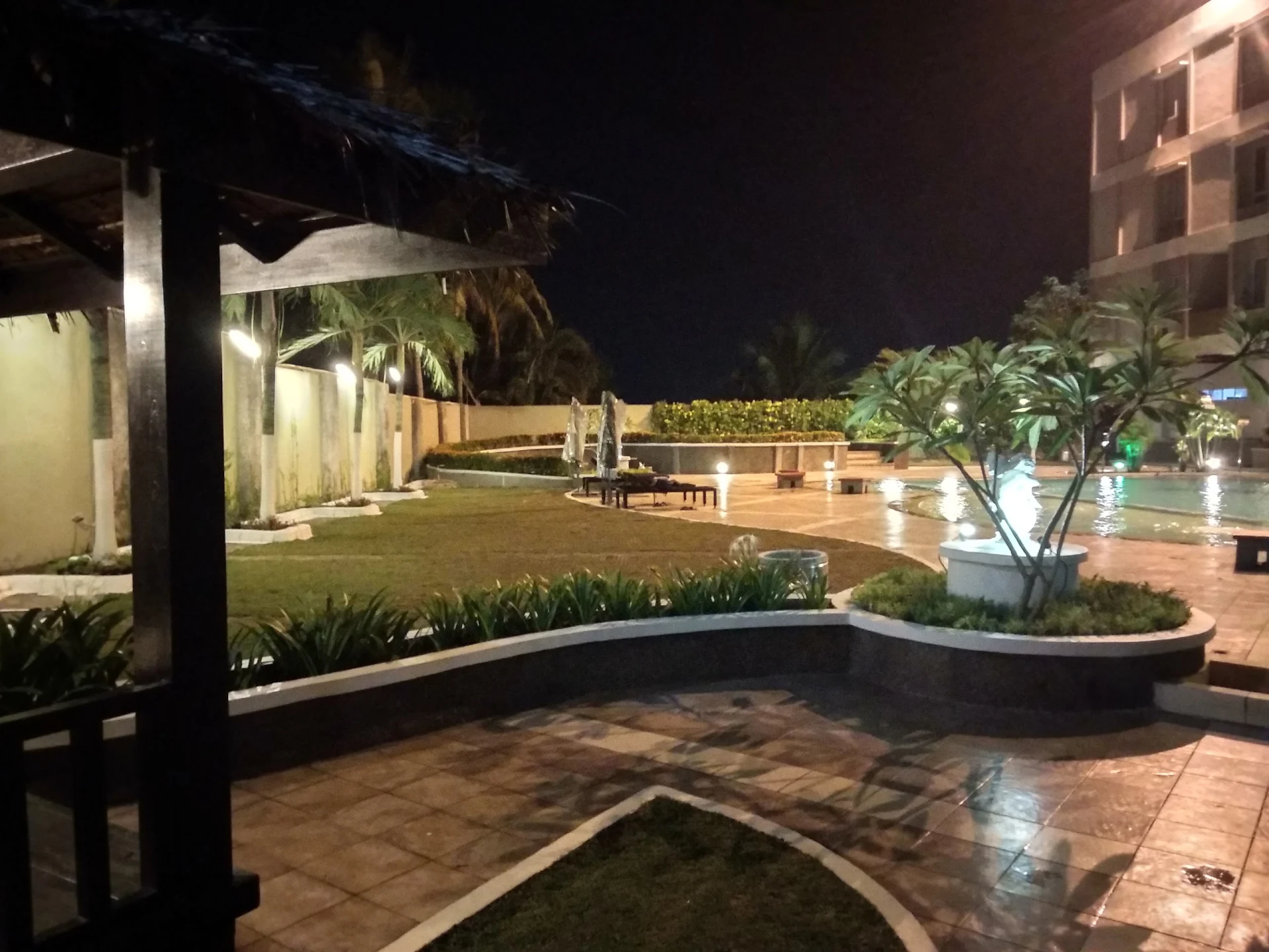Surya Hotel