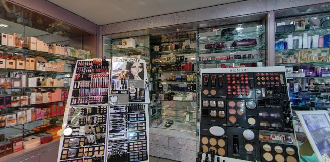 TopPharm Apotheke Parfümerie Liechti AG - Kosmetikgeschäft